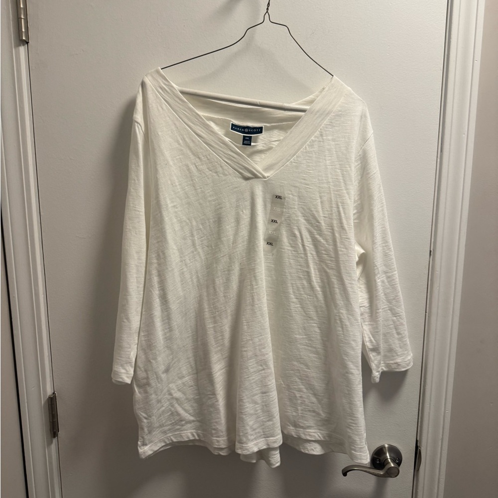 *Karen Scott White Long Sleeve V-Neck Top